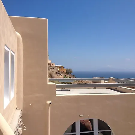 Sea View Houses *